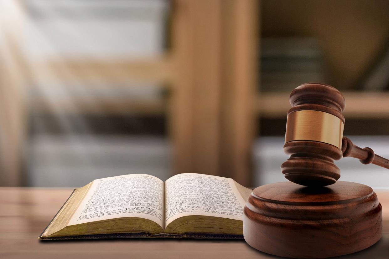 在周口刑事律師與民事律師的核心區(qū)別